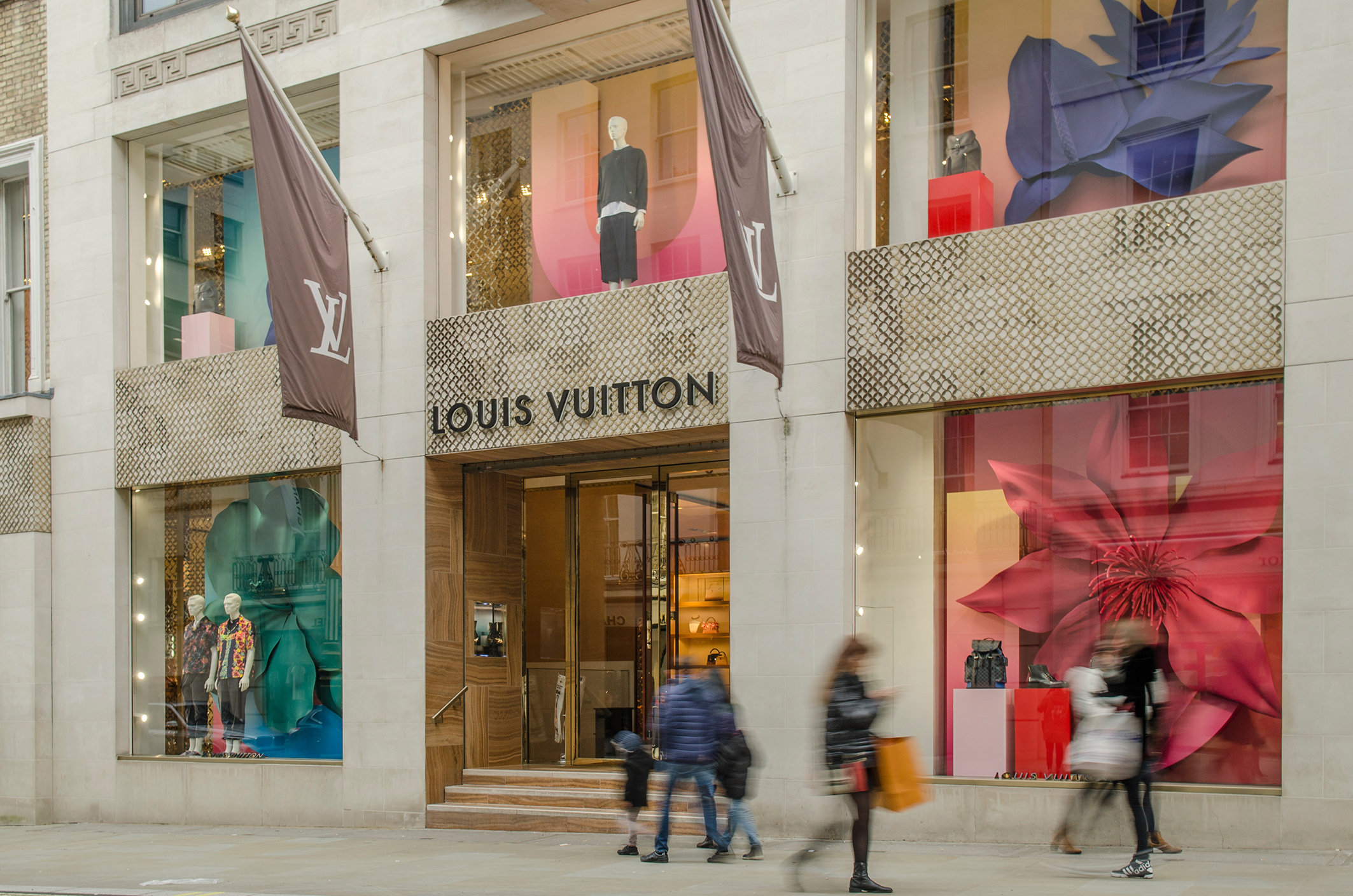 PTSG makes special appearance for Louis Vuitton